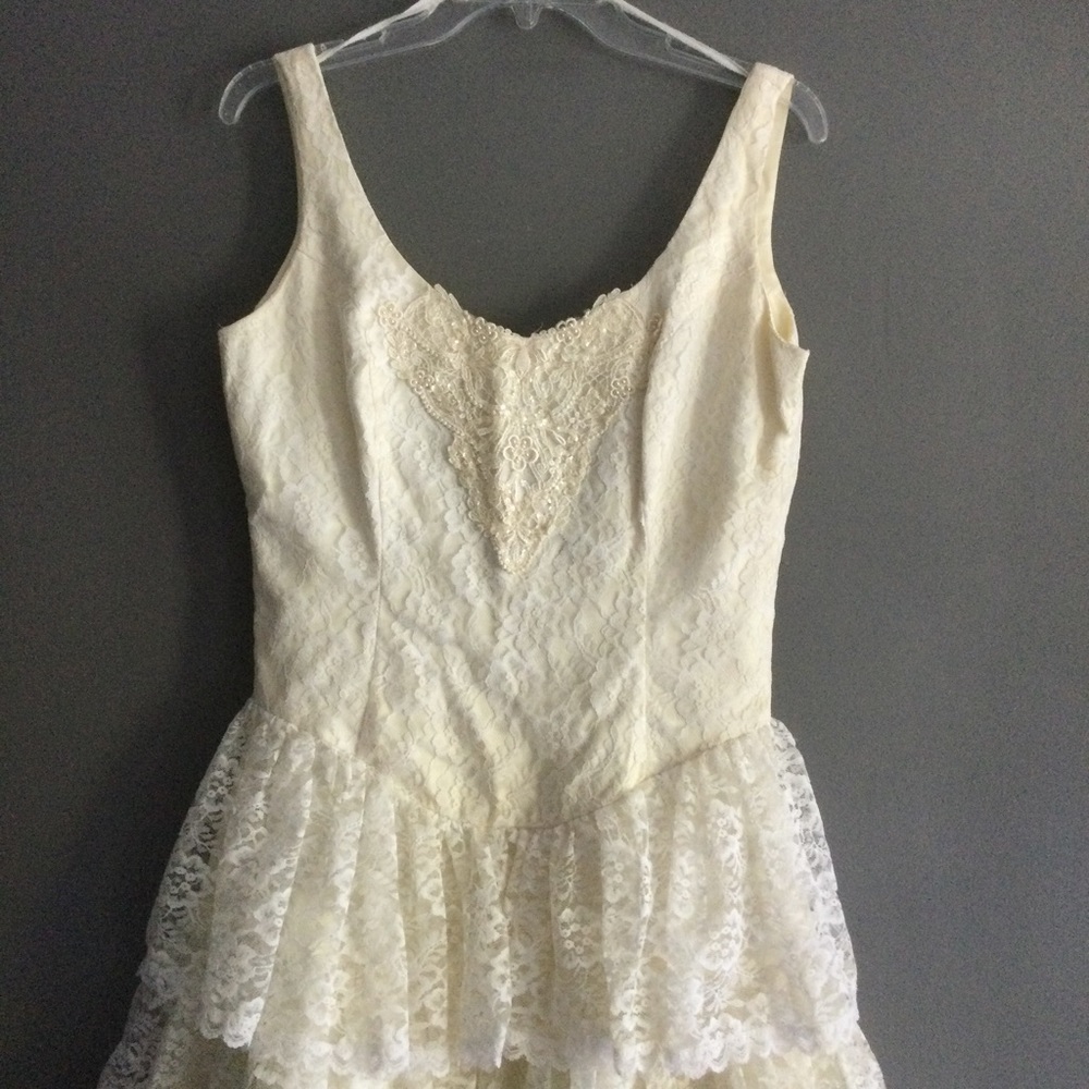 Gunne Sax by Jessica McClintock  Lace Tiered Bridal/Party Dress